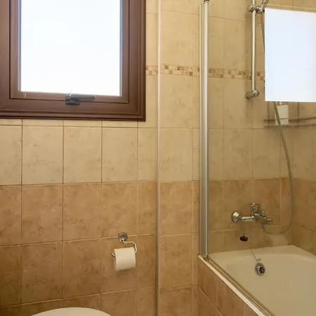 Yasmina 3-br In Cape Greco Villa Protaras