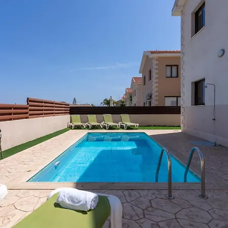 Yasmina 3-br In Cape Greco Villa