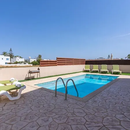 Yasmina 3-br In Cape Greco Protaras