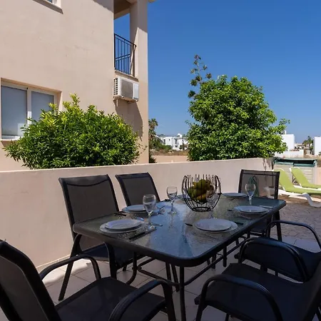 Villa Yasmina 3-br In Cape Greco *