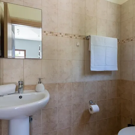 Yasmina 3-br In Cape Greco Villa